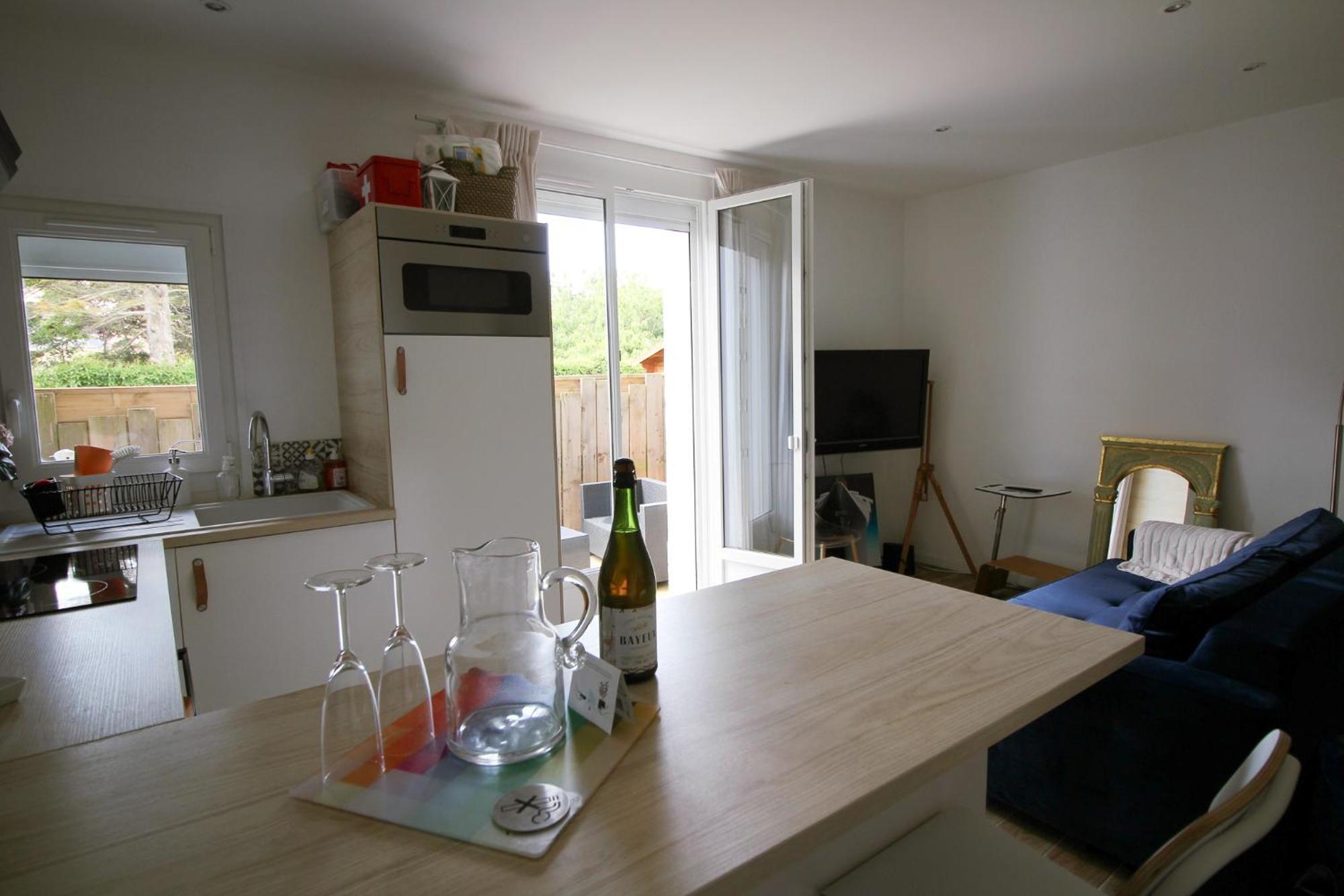 Appartement Avec Terrasse Privee, Plage A Pied Saint-Aubin-Sur-Mer (Calvados) Exterior foto